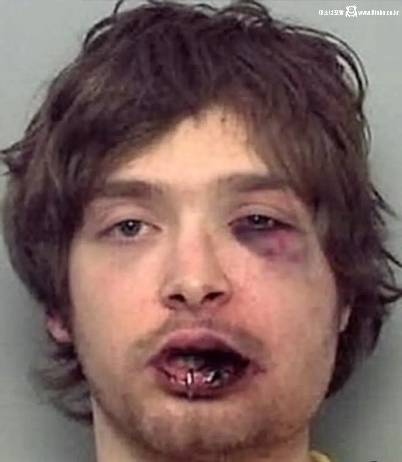 20대 침입자 70대 전직 해병대 복서출신 자택 침입