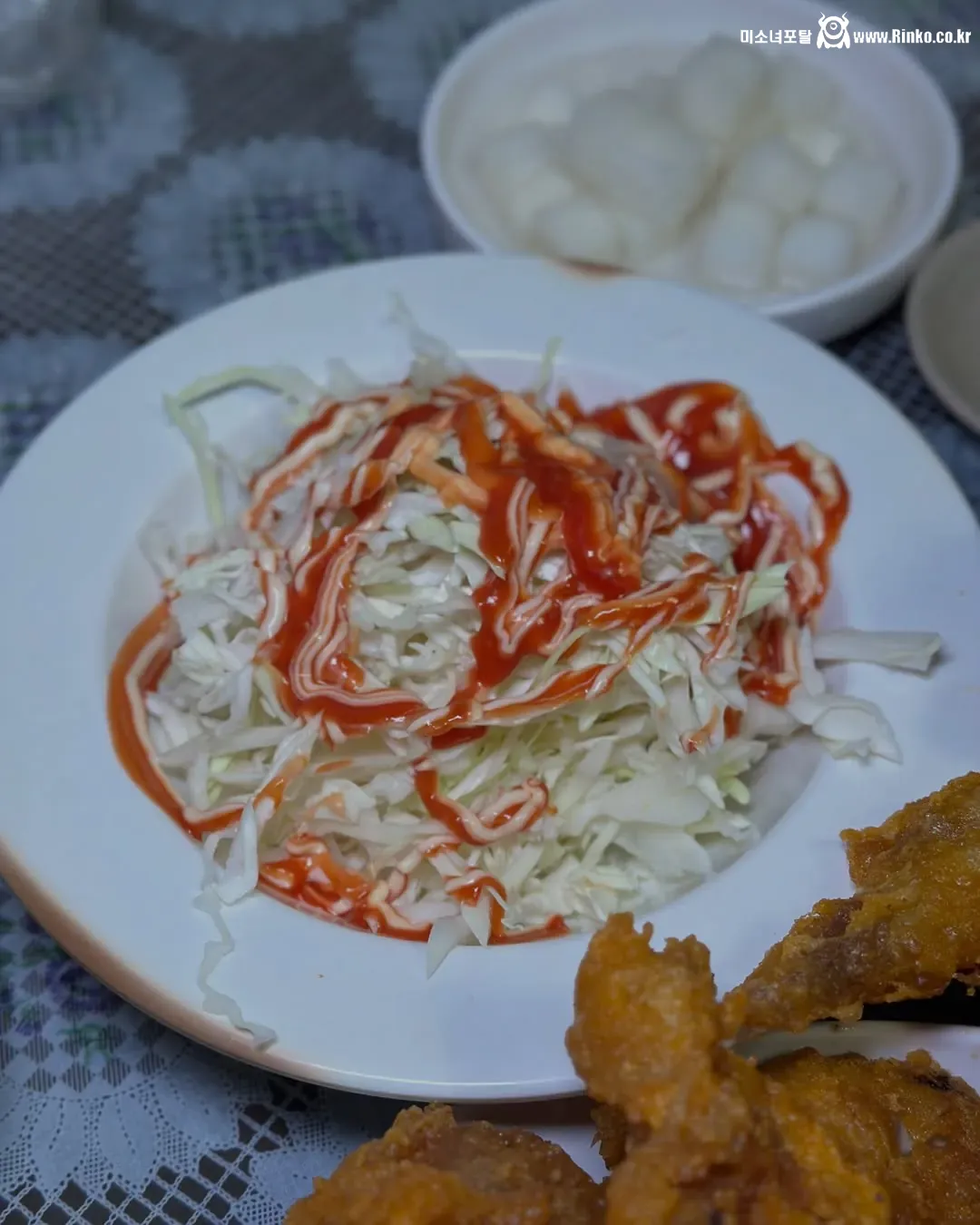 미친듯한 가성비를 자랑하는 치킨