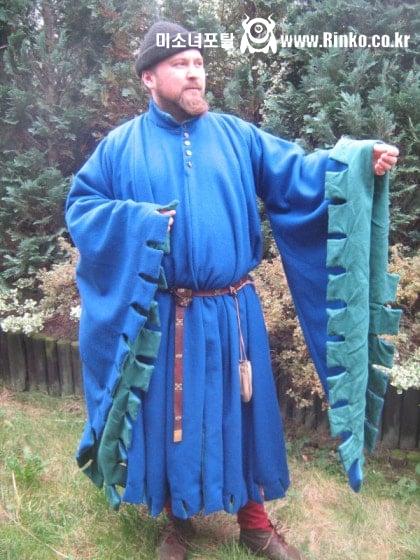 중세 유럽 귀족들과 귀부인들의 옷차림