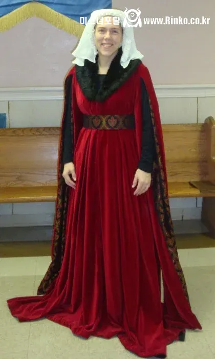 중세 유럽 귀족들과 귀부인들의 옷차림