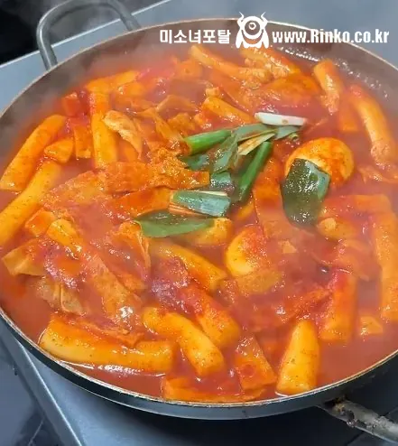대구의 흔한 떡볶이 3천원어치