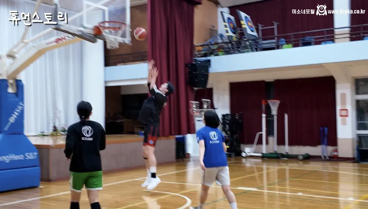 16살 키 199cm 최장신 여중생