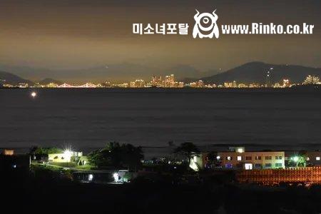 대마도에서 바라본 부산의 모습이라네요