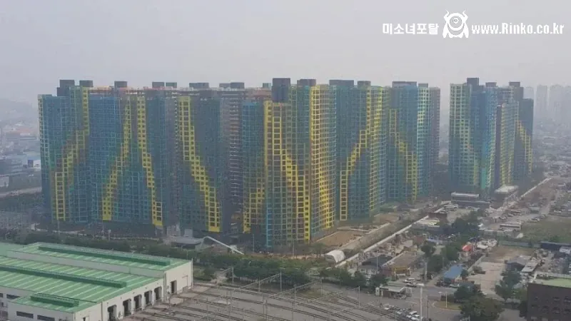 국내에서 도색이 가장 특이하다는 아파트