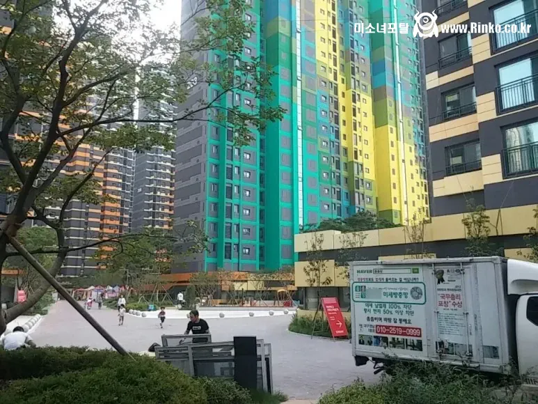 국내에서 도색이 가장 특이하다는 아파트