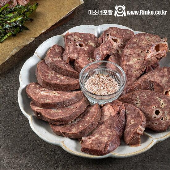 사장님 순대 1인분만 주세요~