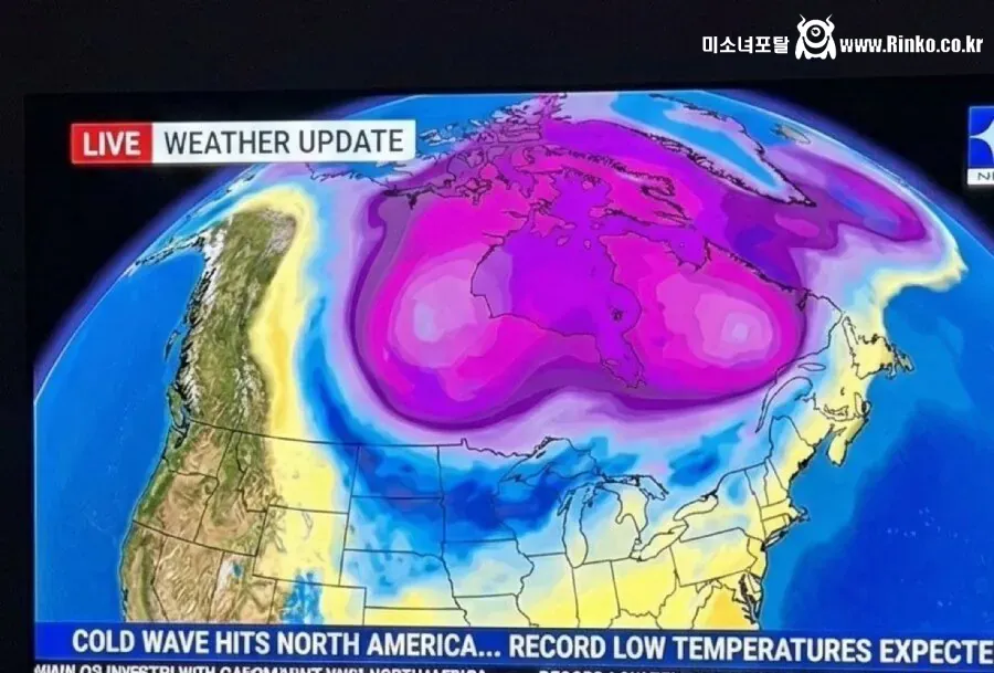 투모로우 찍고 있다는 현재 북미 기상 상황