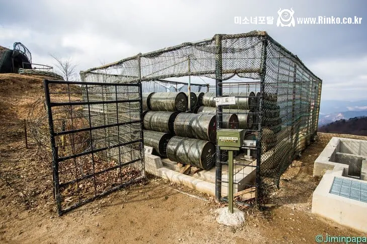 군대에서 보이면 ㅈ되는 물건