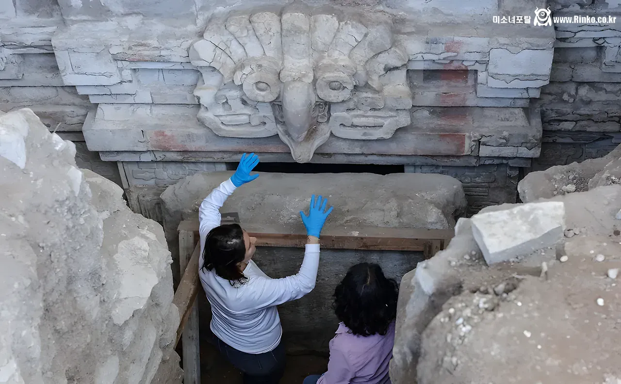 멕시코에서 1400년 전 무덤이 새롭게 발견됨