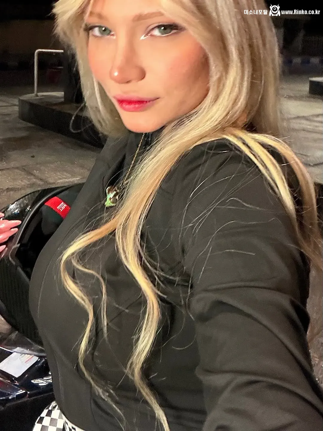 인플루언서 베이비 라이더, 이란 정권군의 총격으로 사망