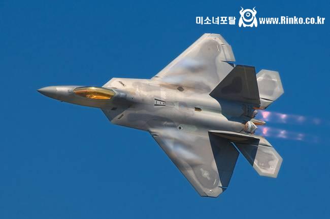 현 지구 1짱 전투기는 뭐라고 보시나요