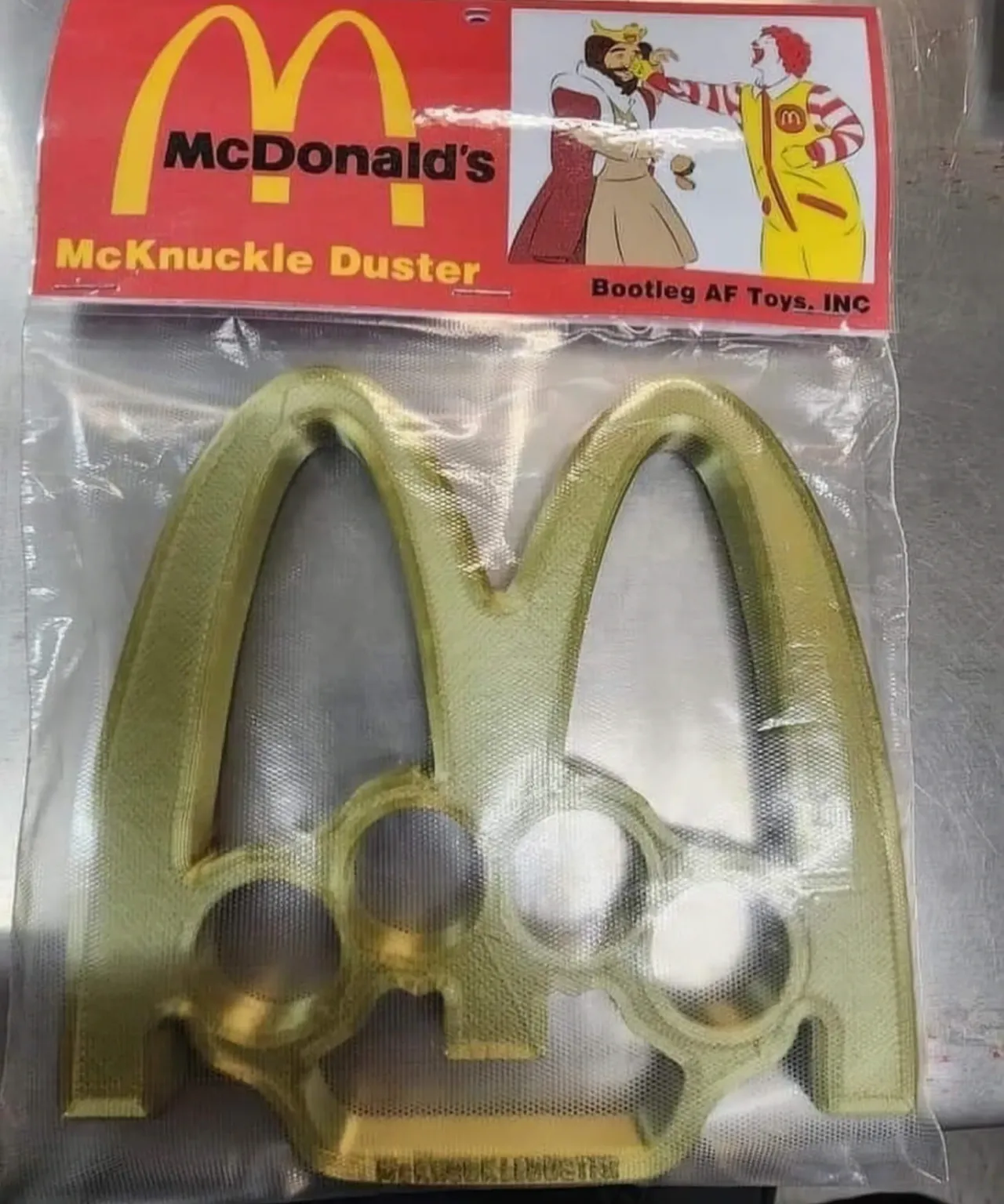 버거킹을 보내버리기 위한 맥도널드의 신무기