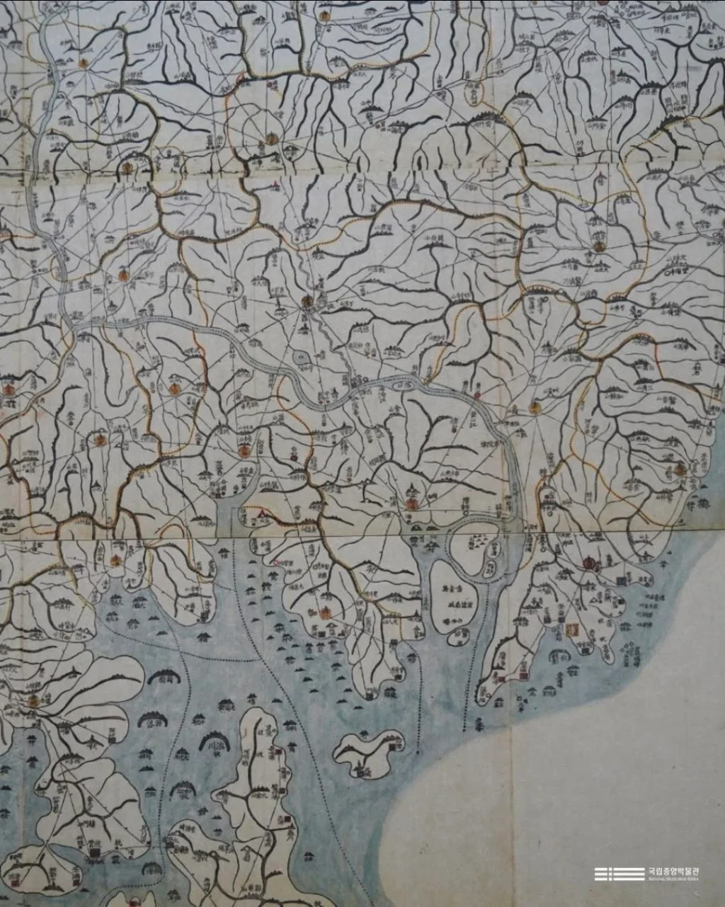 실제 크기로 복원된 대동여지도