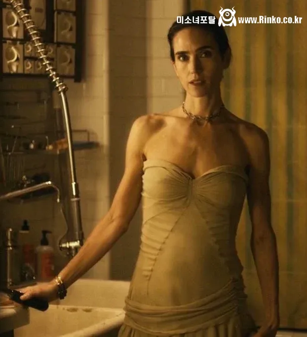 19살 때는 D컵 현재는 A컵이라는 여배우