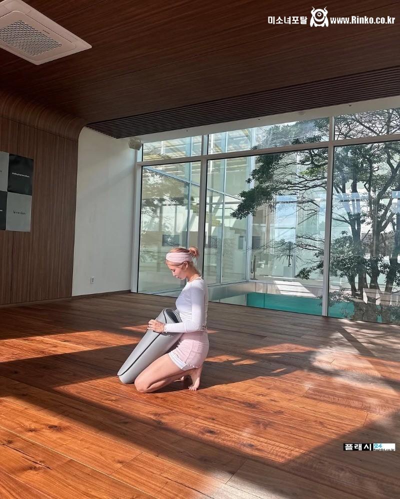 여친느낌 물씬 나는 애빈박