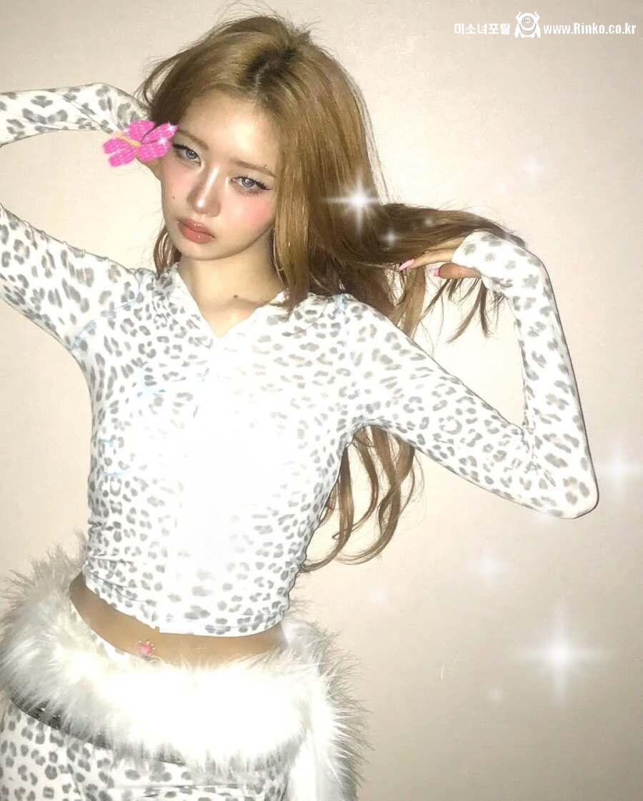 아이브 레이 얜 왜 맨날 표정이 이런거임?