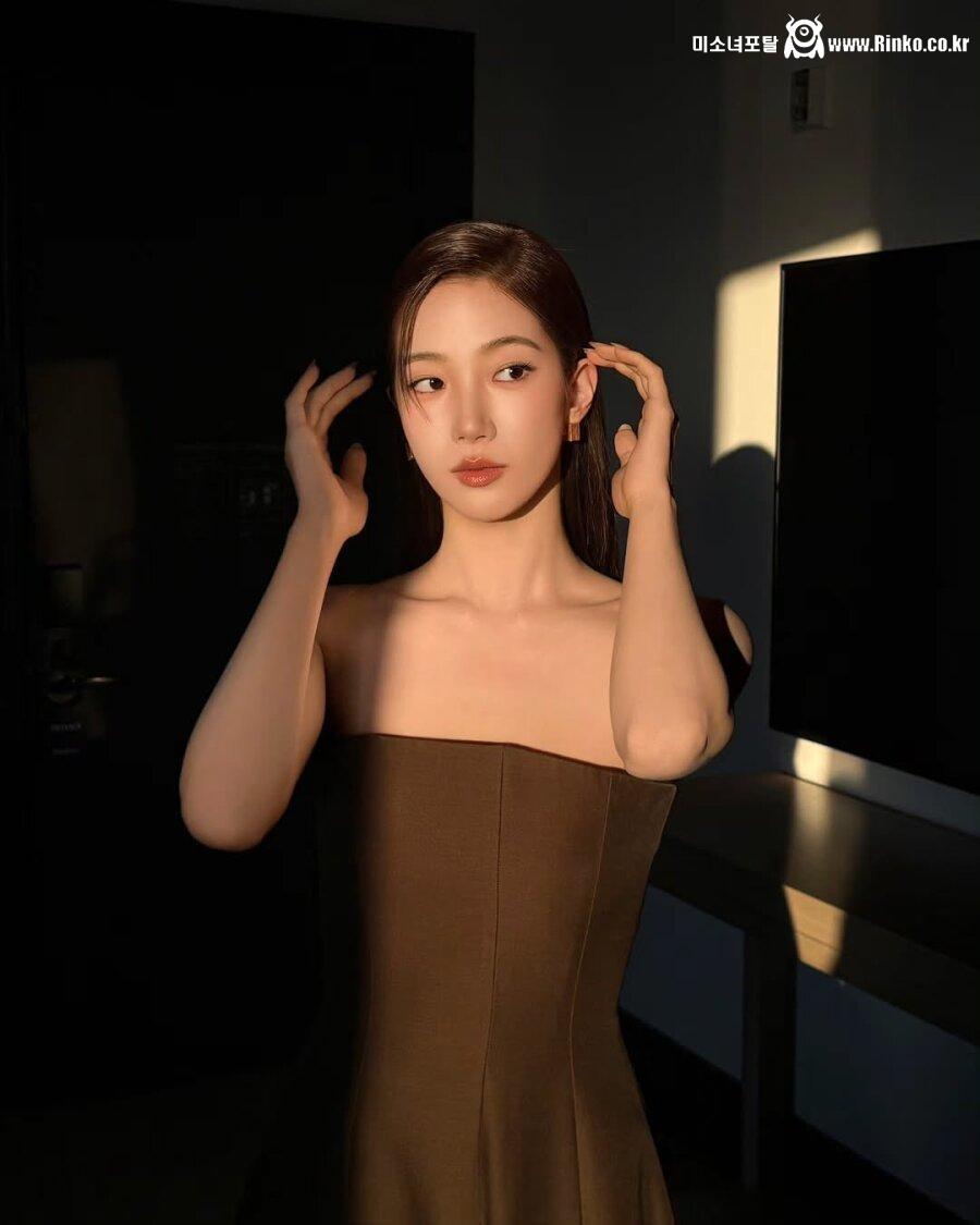 확신의 맏며느리상 여자 아이돌