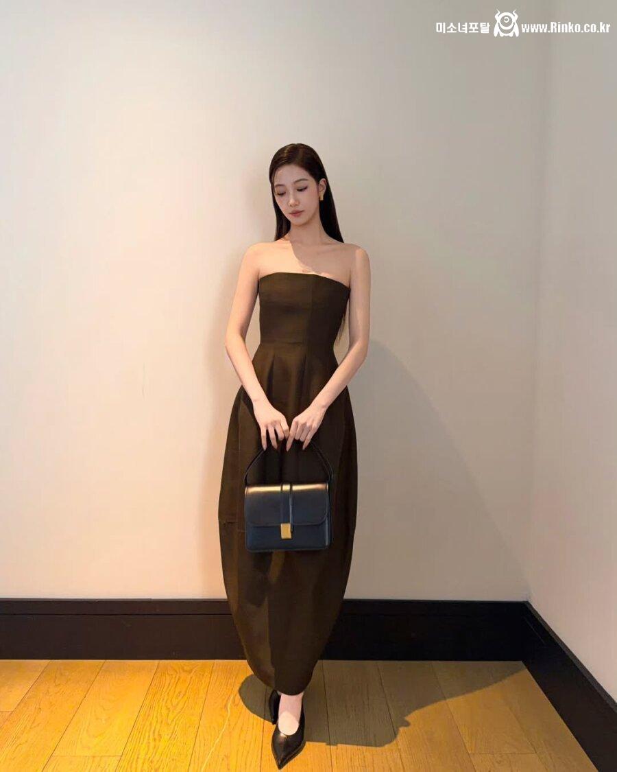 확신의 맏며느리상 여자 아이돌