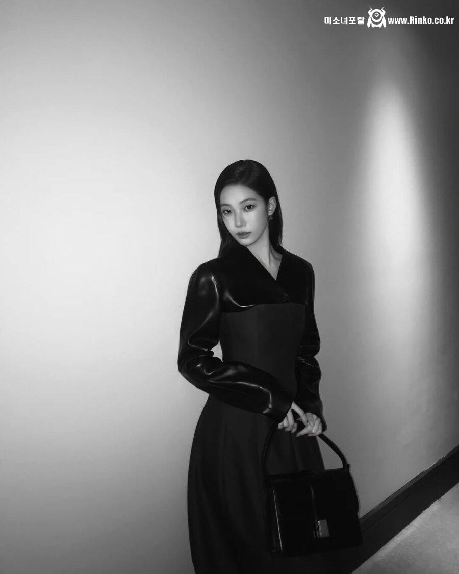 확신의 맏며느리상 여자 아이돌