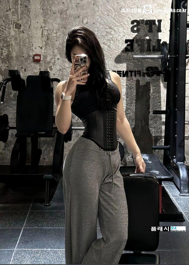 요즘 눈길가는 처자 옷차림