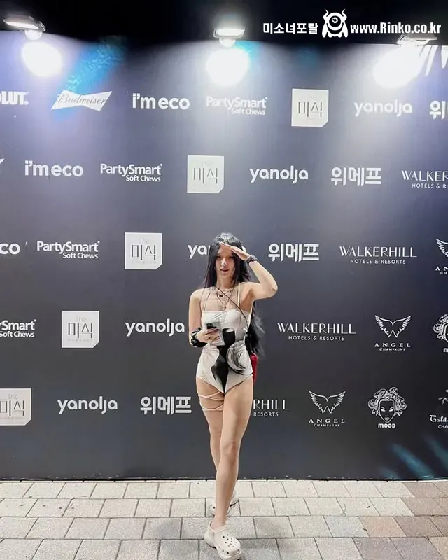 얼굴 & 몸매 ㅈㄴ 이쁜 유튜버 4