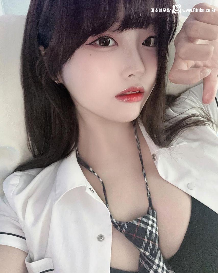 여캠 복귀한 코코 인스타 신작 1