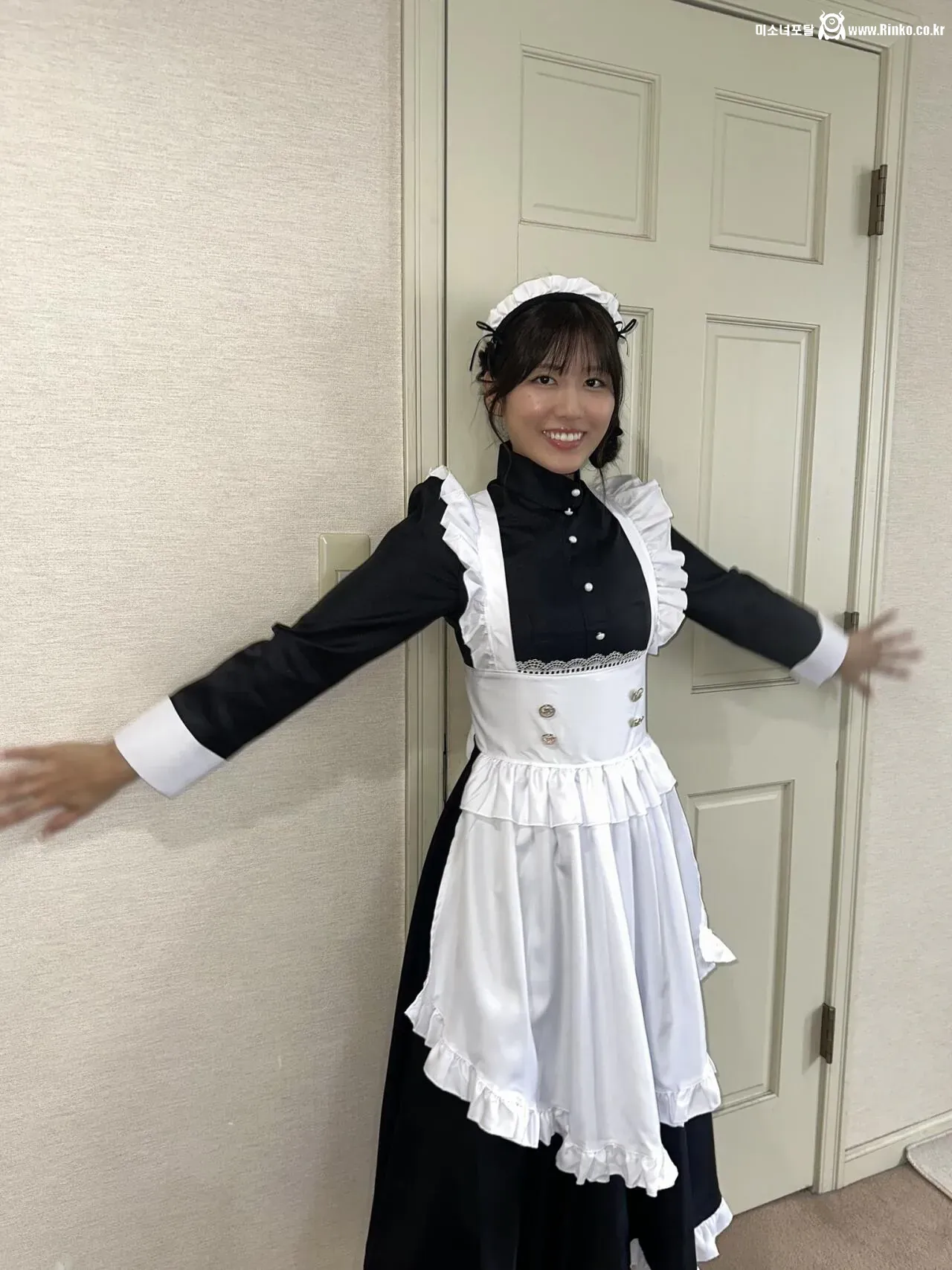 청순한 외모와 연애 경험에 대한 관심을 불러일으키는 여성 영상 분석 1