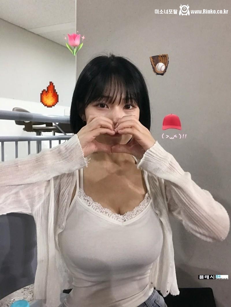 [안아랑] 인플루언서 안아랑의 폭력적 논란과 사회적 영향에 대한 고찰 12