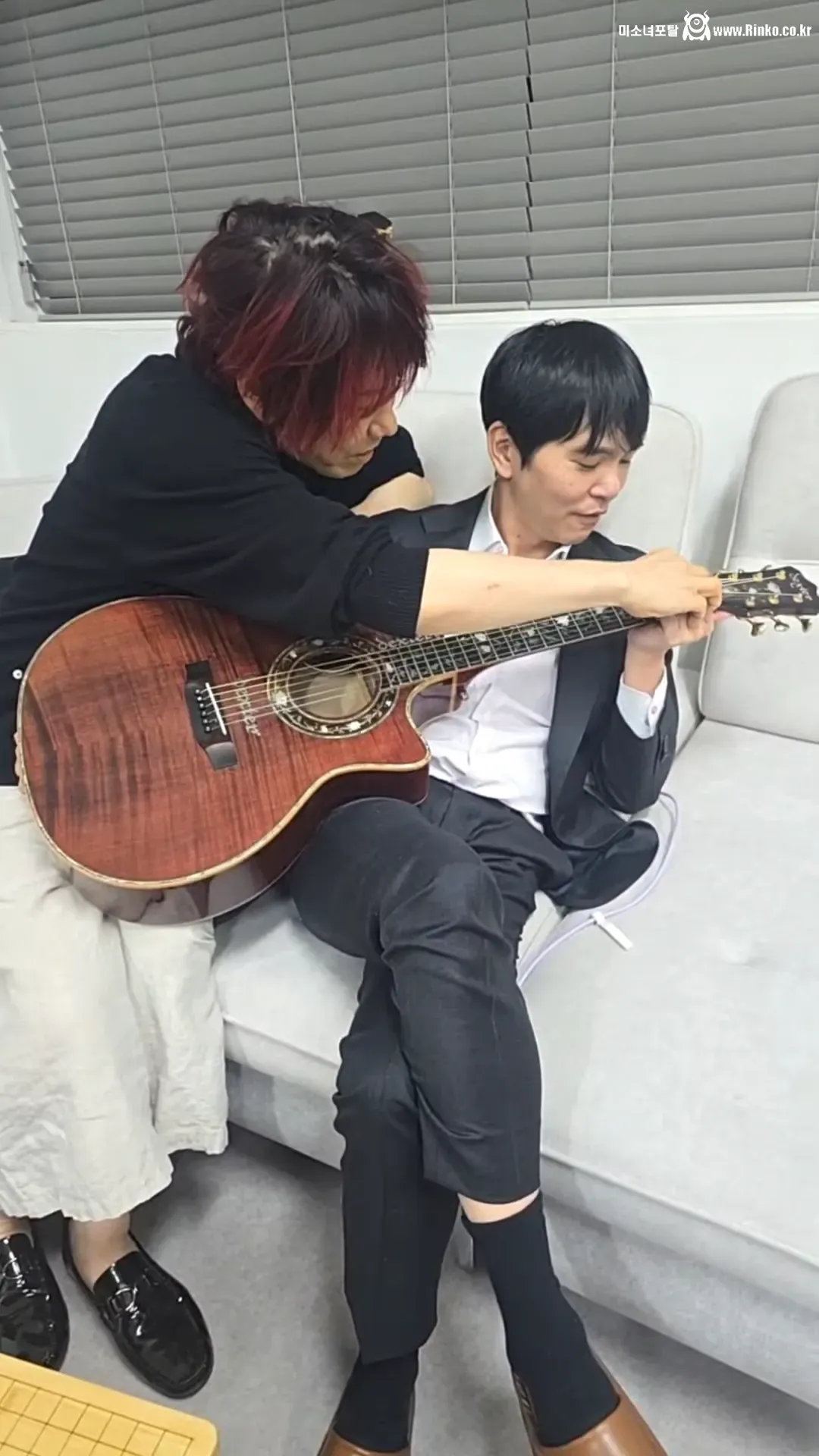 설날에 유튜브 라이브 방송한 김장훈 근황 4