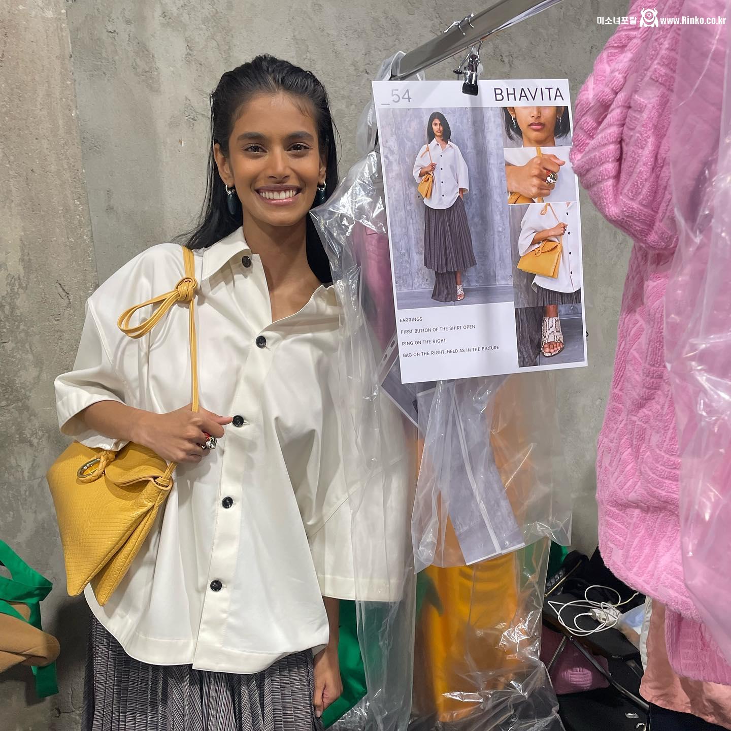 샤넬이 찐으로 보자마자 독점 걸었다는 현 뮤즈 5