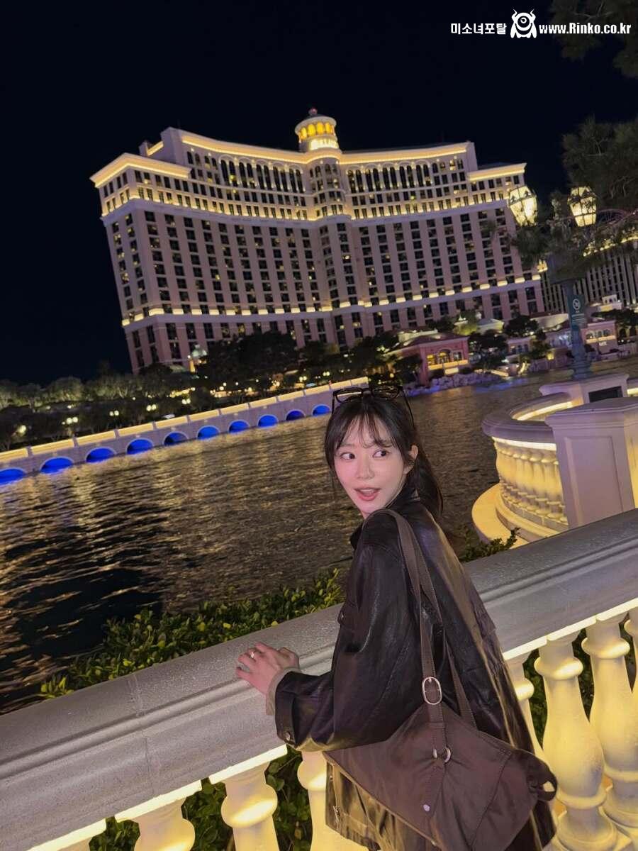 올해 38살 찍은 이주빈 미모 근황 4