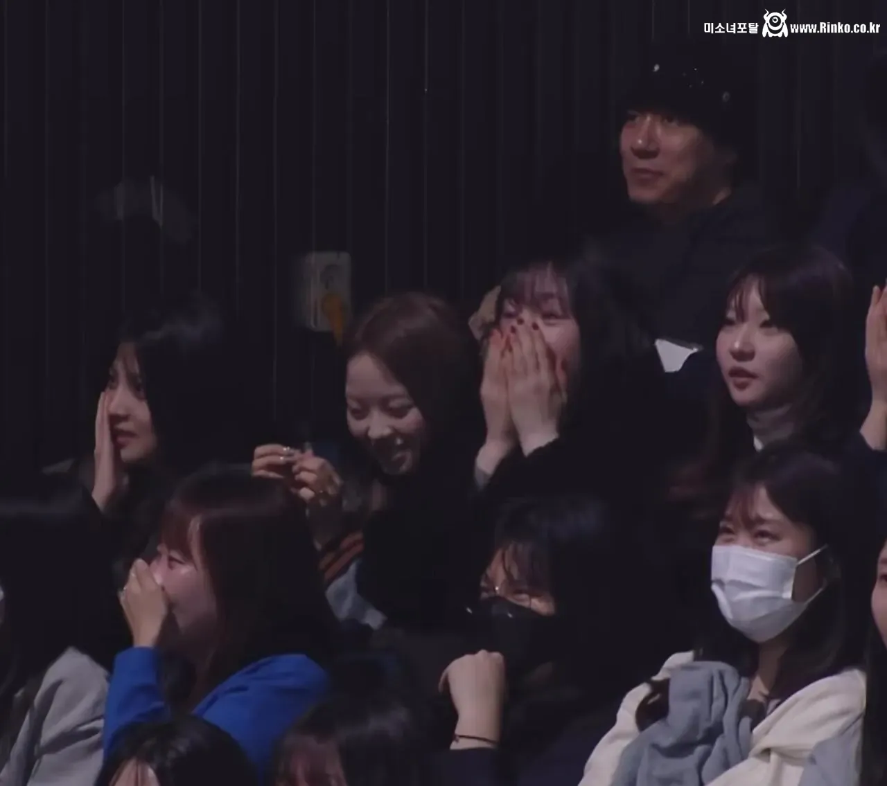 노안이라서 고민이라는 방청객 9