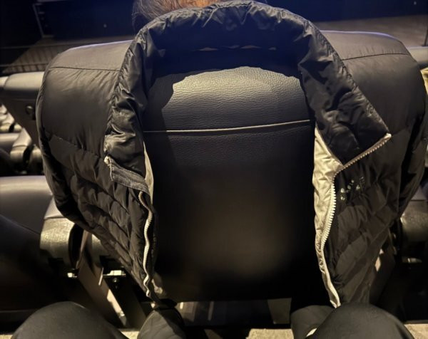 영화관 민폐 행위 논란