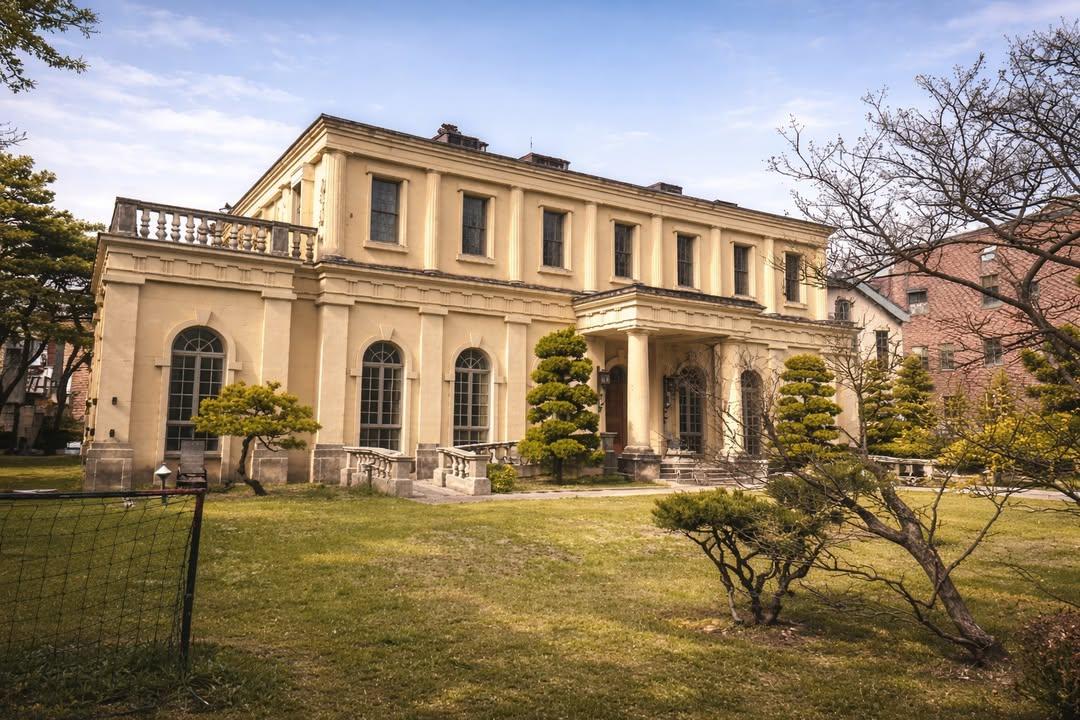 최근 서울에 매물로 나온 220억 귀족 주택