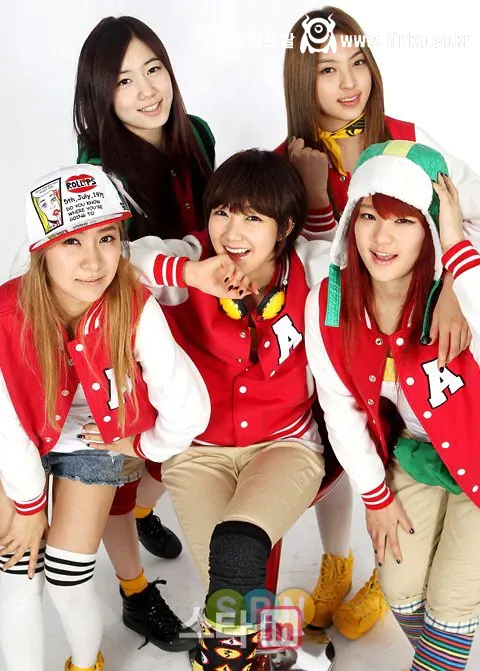 이제는 전국민이 도전을 응원한다는 잡초 여가수 4