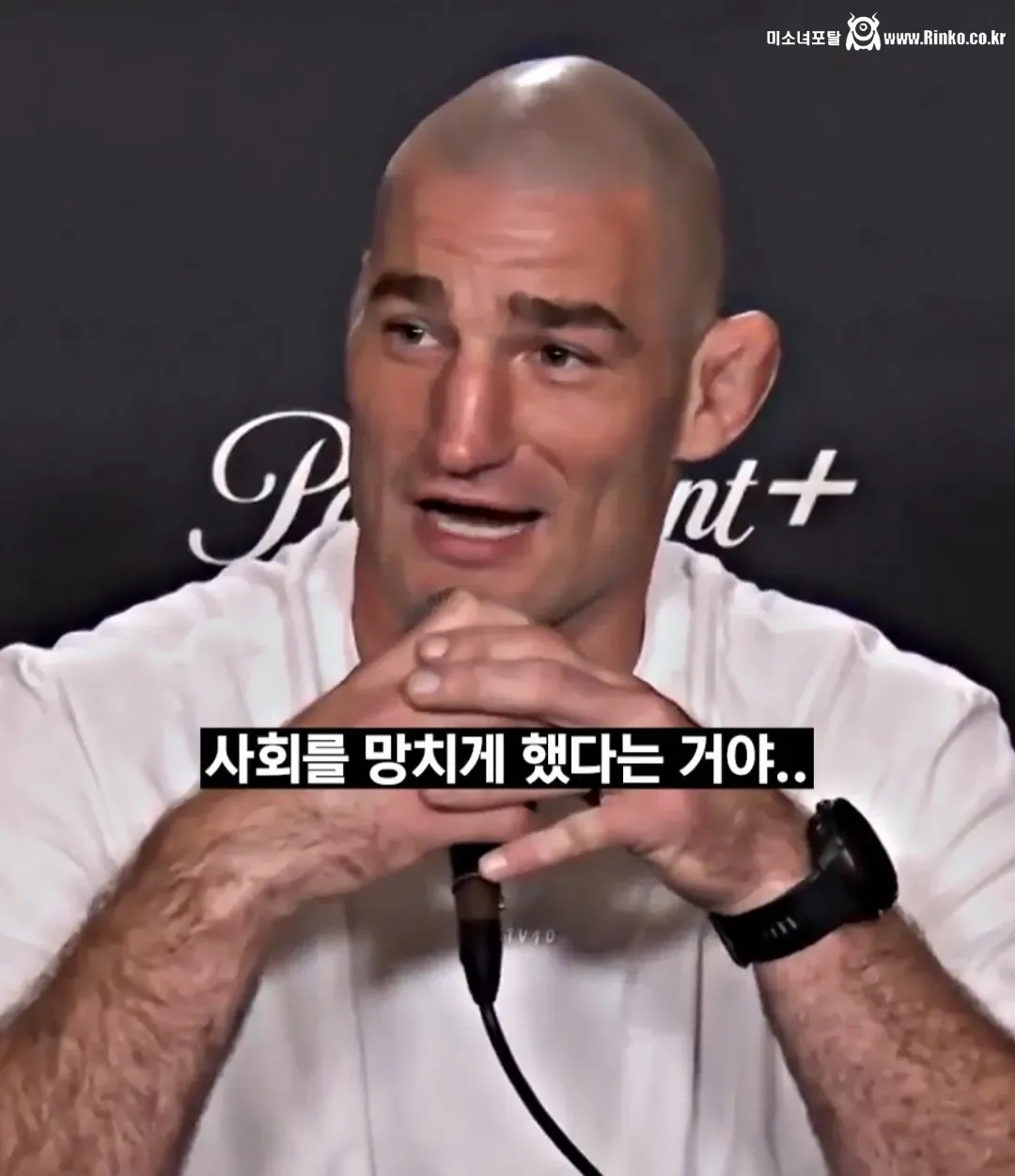 오늘 UFC 남성부 챔피언의 여성부 비하발언 12