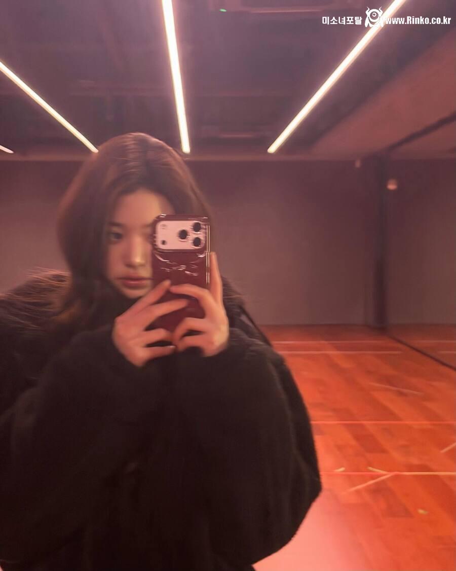 카리나가 가슴만 안컸어도 진작 따잇 당했음 15