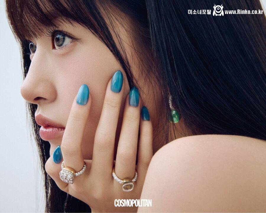 확실히 이렇게 보니깐 안유진이 남상이긴하네 6