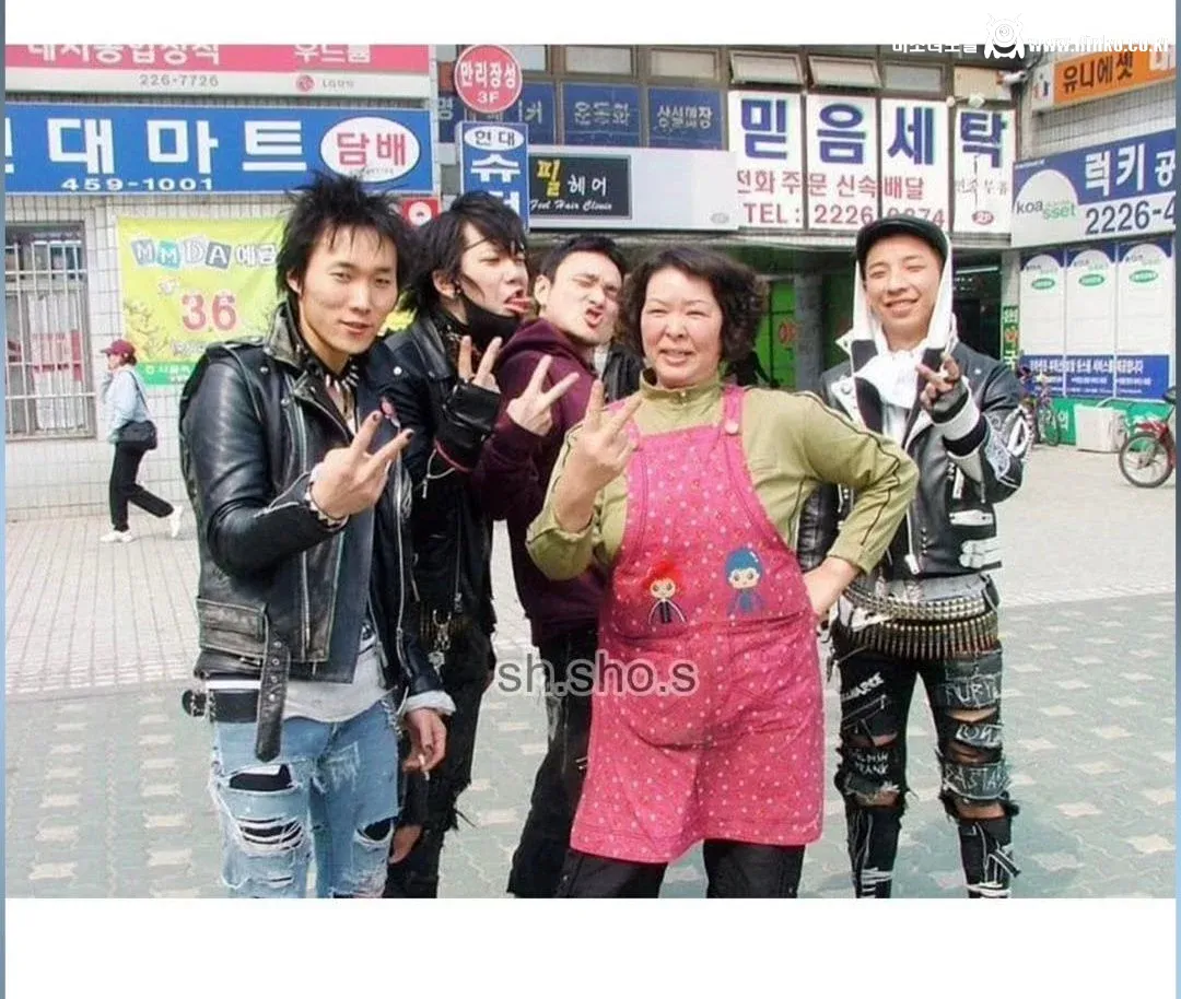 싱글벙글 힙합 이전의 홍대 2