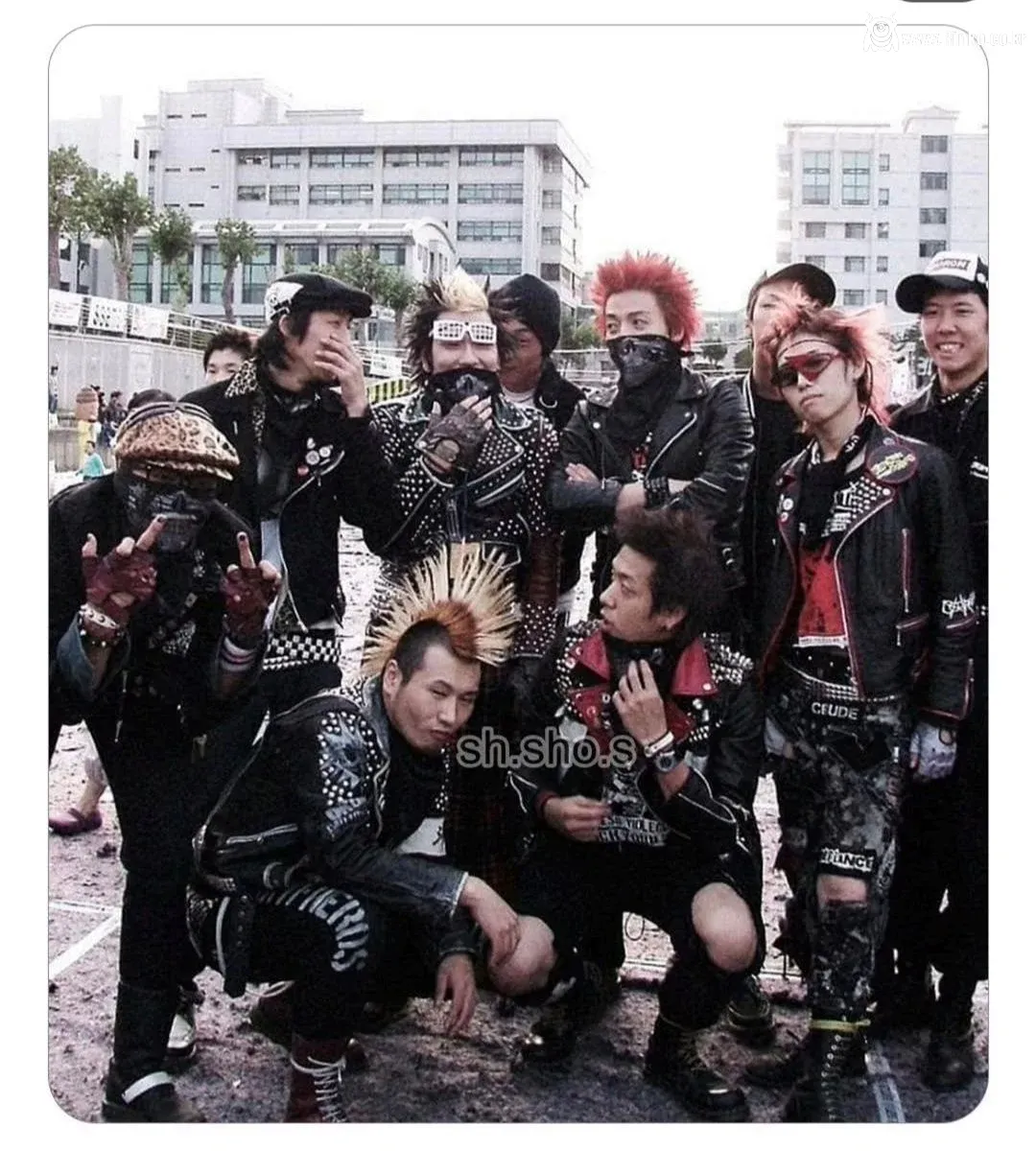 싱글벙글 힙합 이전의 홍대 1