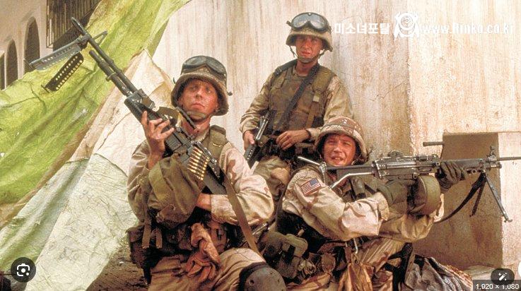 지금 상황에서 생각나는 전쟁영화 걸작 3