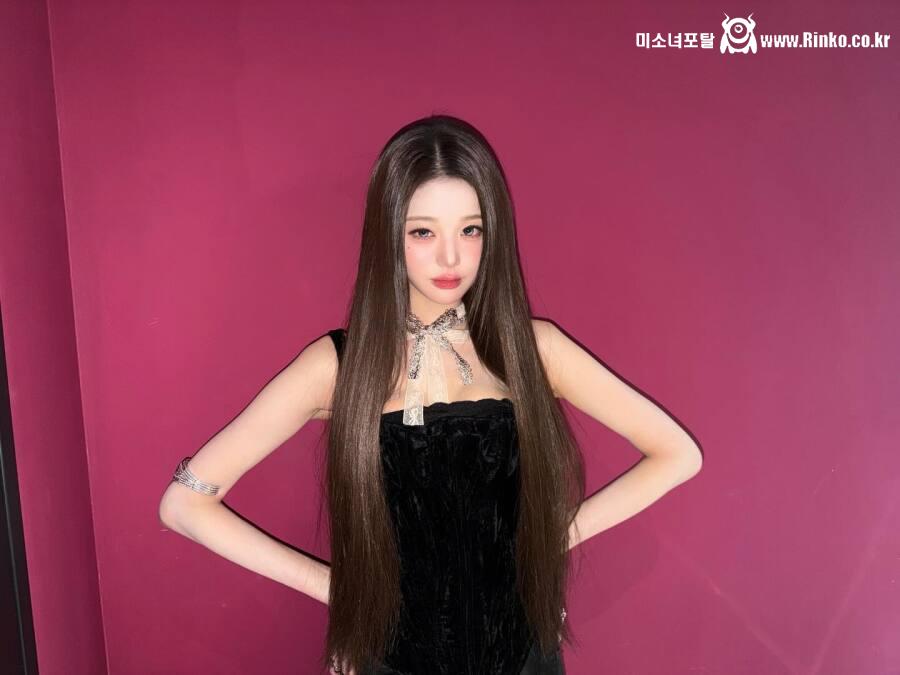 오늘도 미친 미모를 보여주는 여자아이돌 14