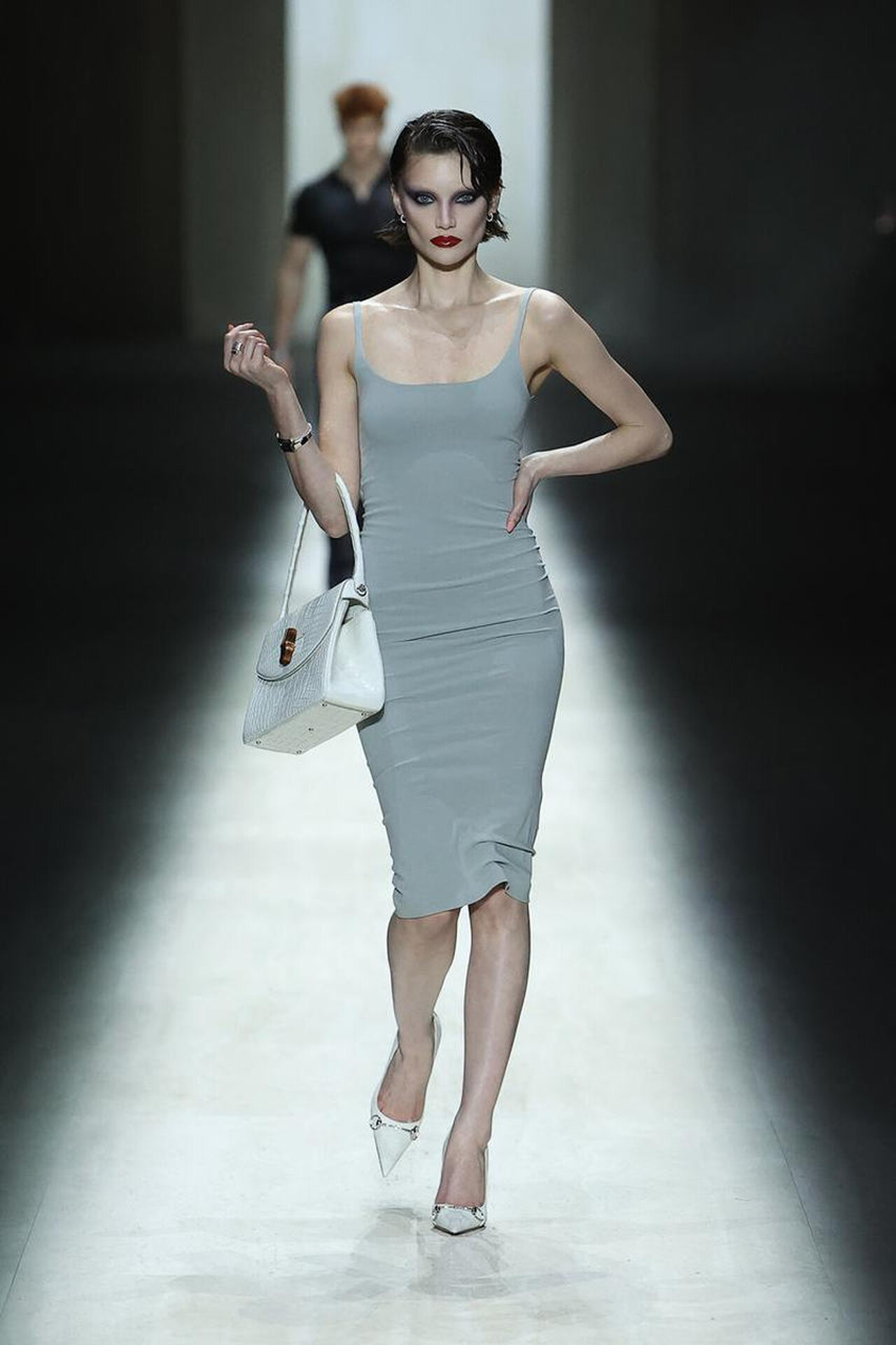 디자이너 바뀌고 처음 공개된 구찌 여성복 신상