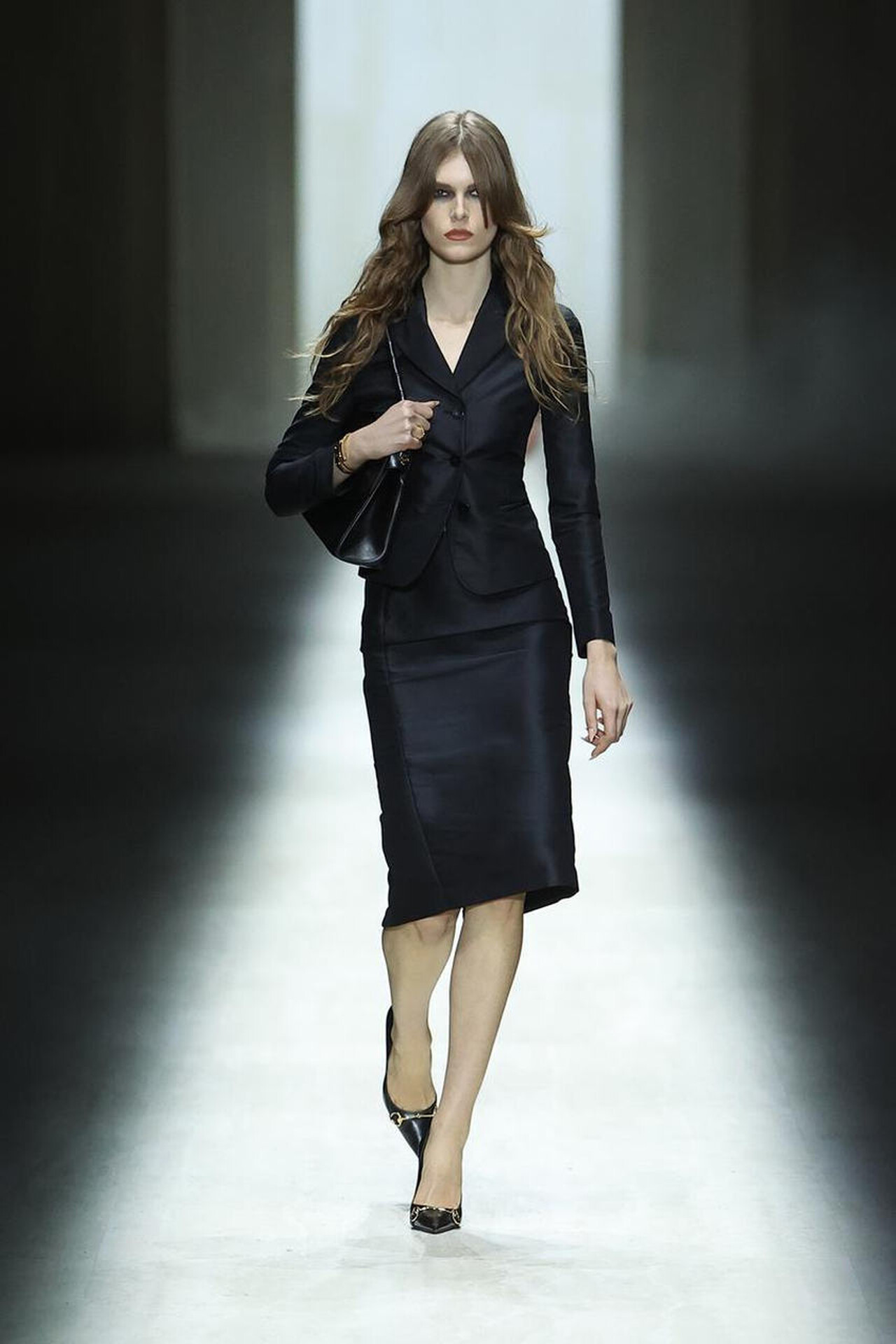 디자이너 바뀌고 처음 공개된 구찌 여성복 신상