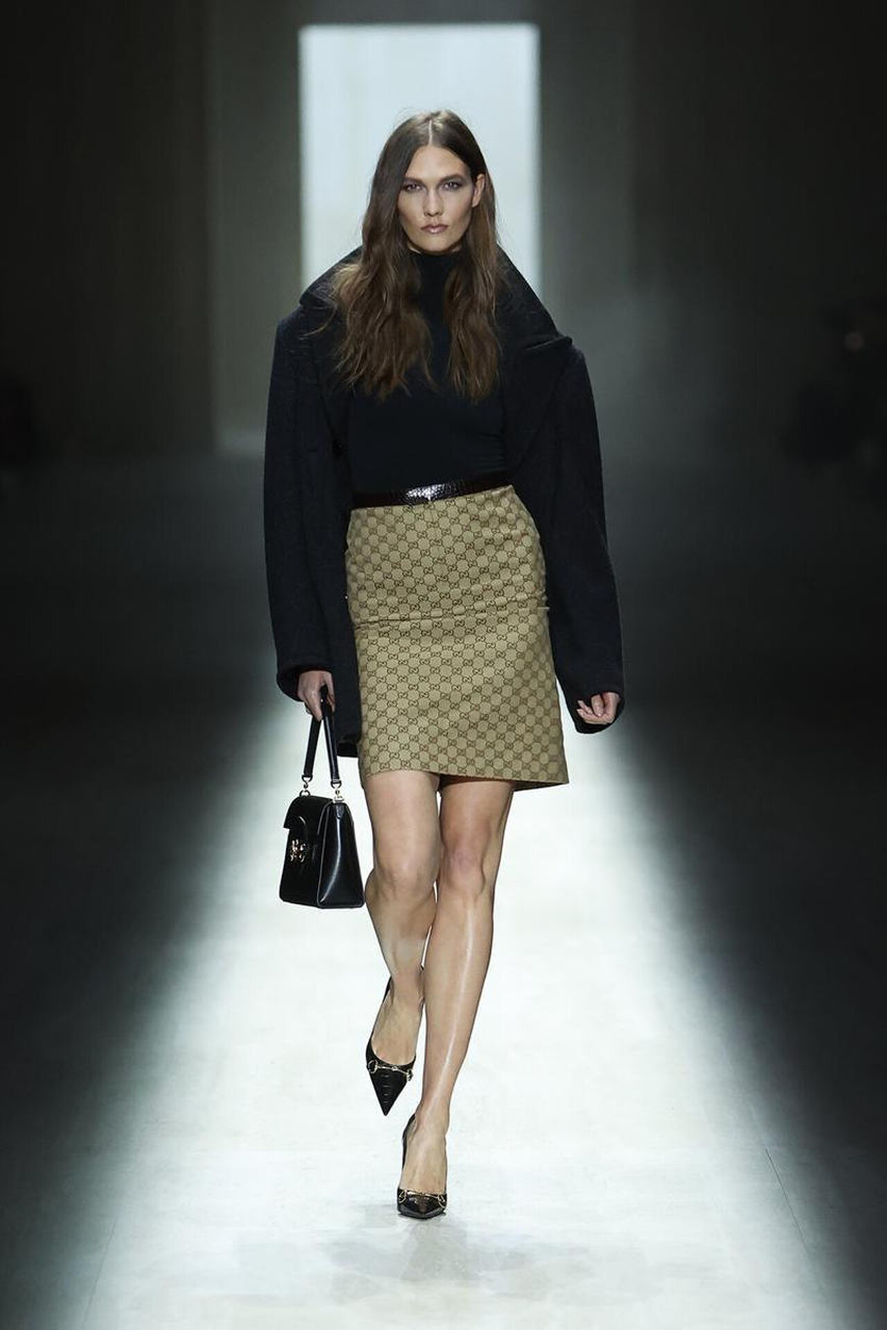 디자이너 바뀌고 처음 공개된 구찌 여성복 신상