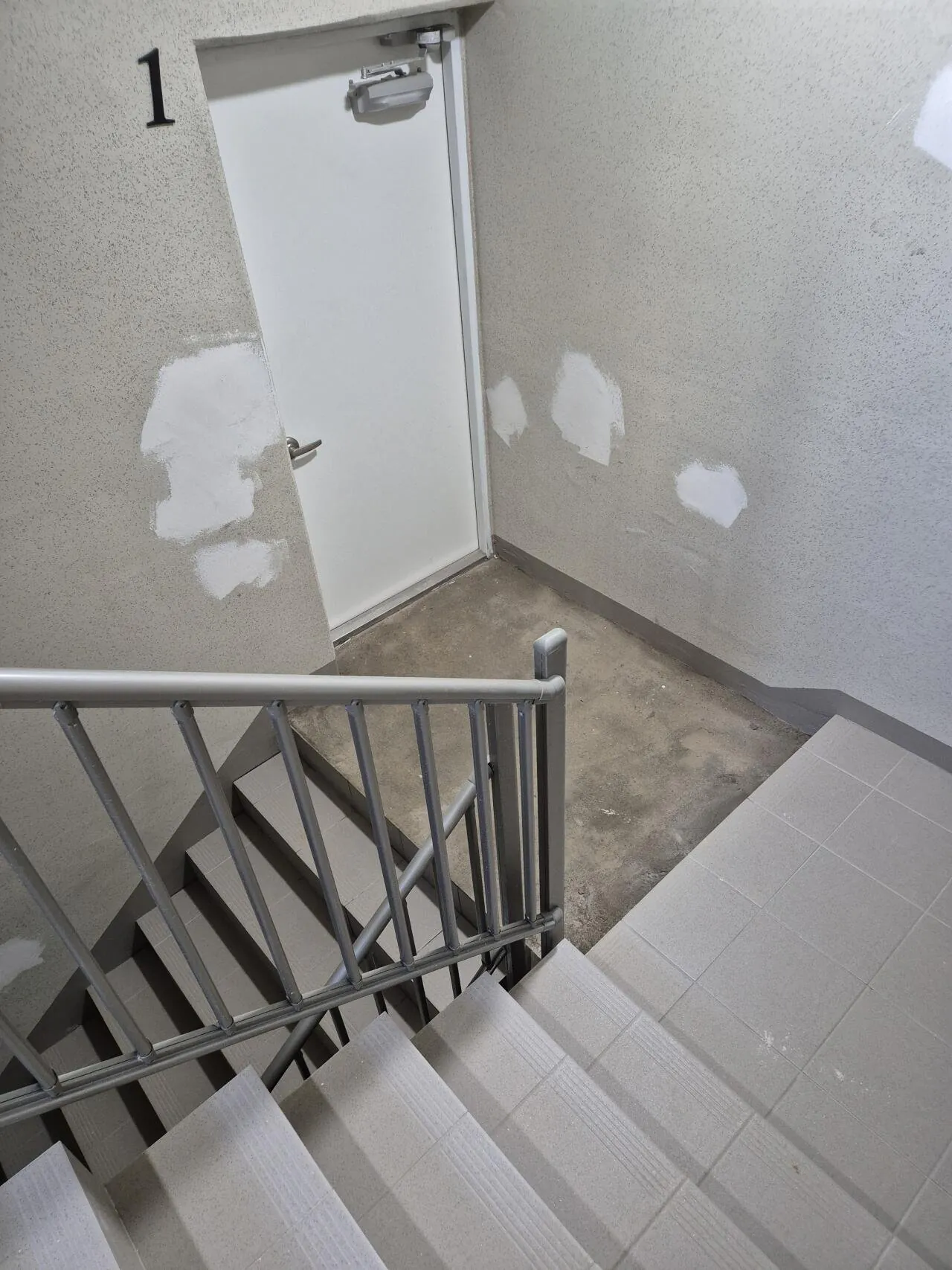 입주 한 달 남은 신축아파트 사전점검 실태