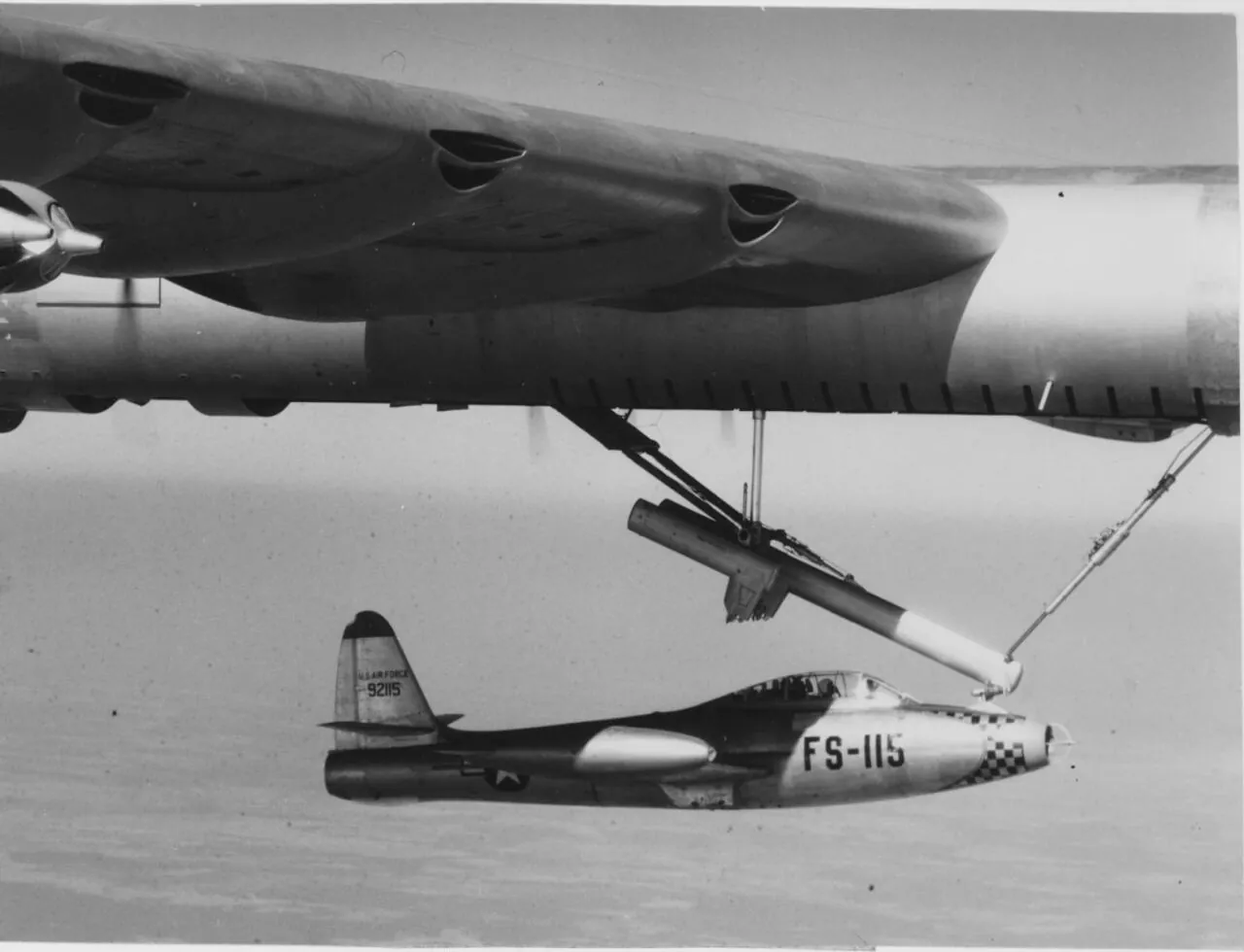 폭격기를 지키기 위해 탄생한 미군의 가장 작은 전투기