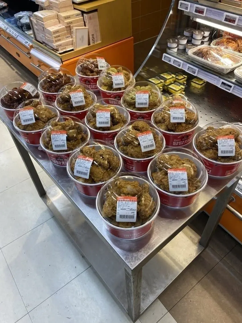 당당치킨 출시된 지 1년 뒤 근황