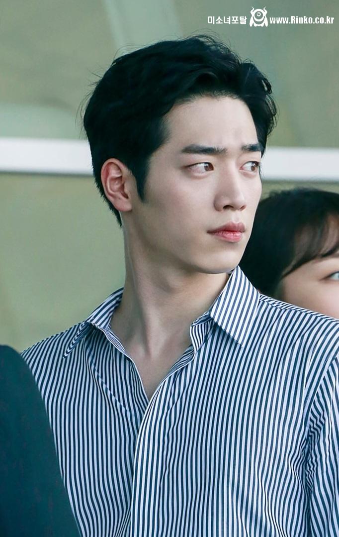 서강준이 외모 콤플렉스라고 밝혔던 것 3