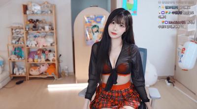 그저 믿고 보는 치치직 수호녀 D컵 수련수련 1